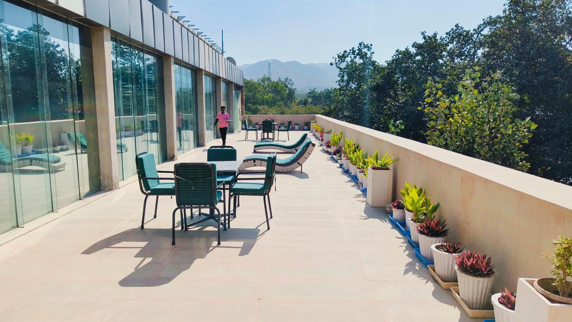 Mana Ranakpur Hotel Exterior photo
