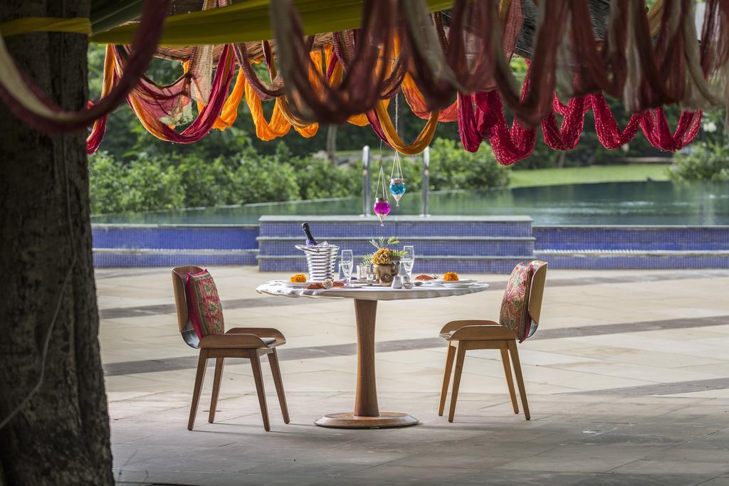 Mana Ranakpur Hotel Exterior photo