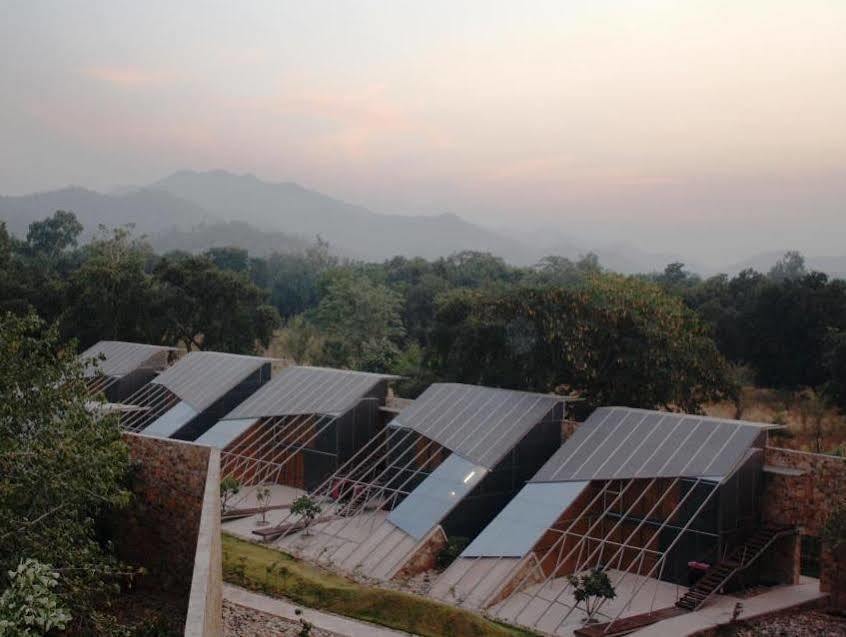 Mana Ranakpur Hotel Exterior photo
