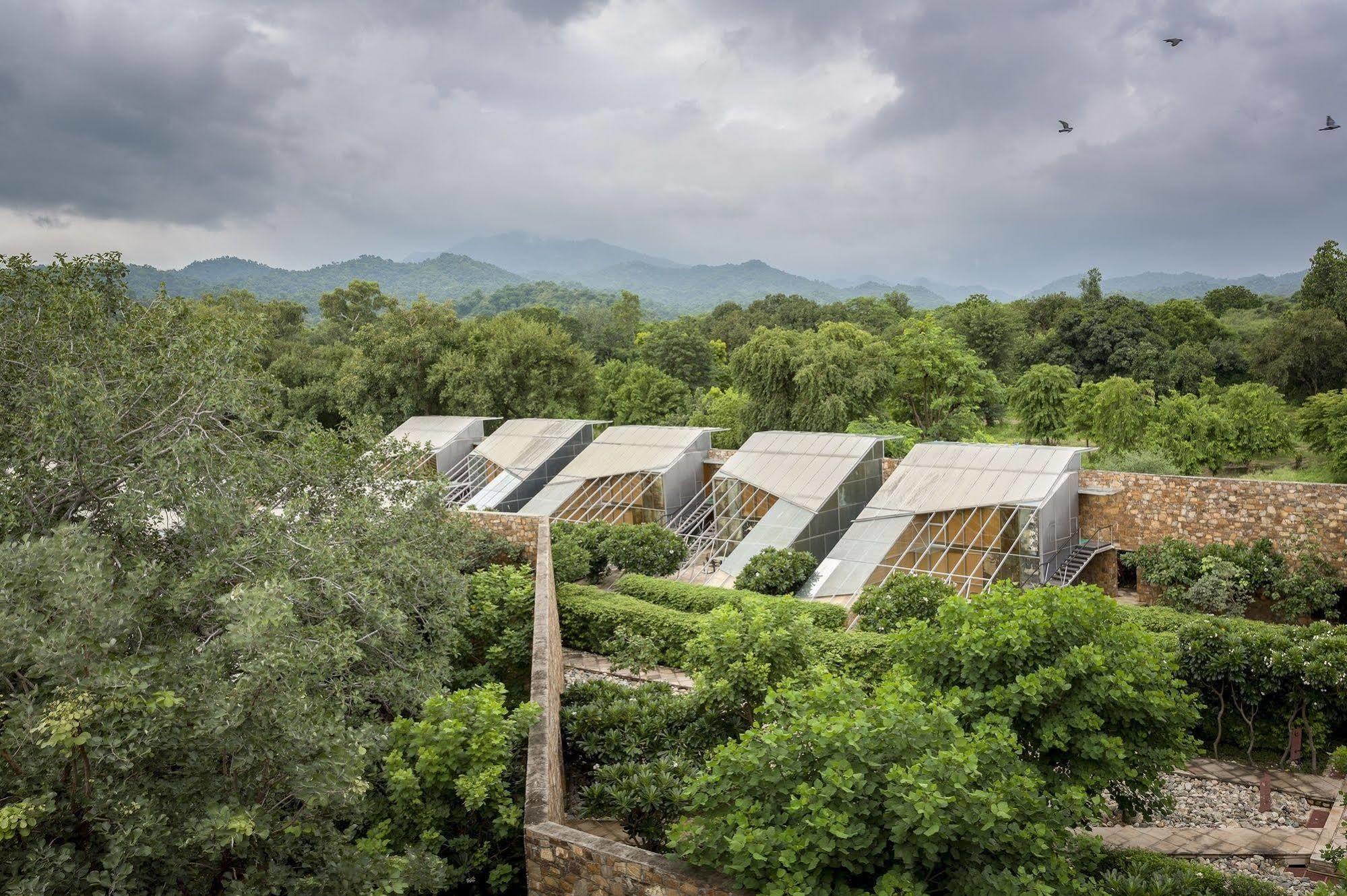 Mana Ranakpur Hotel Exterior photo